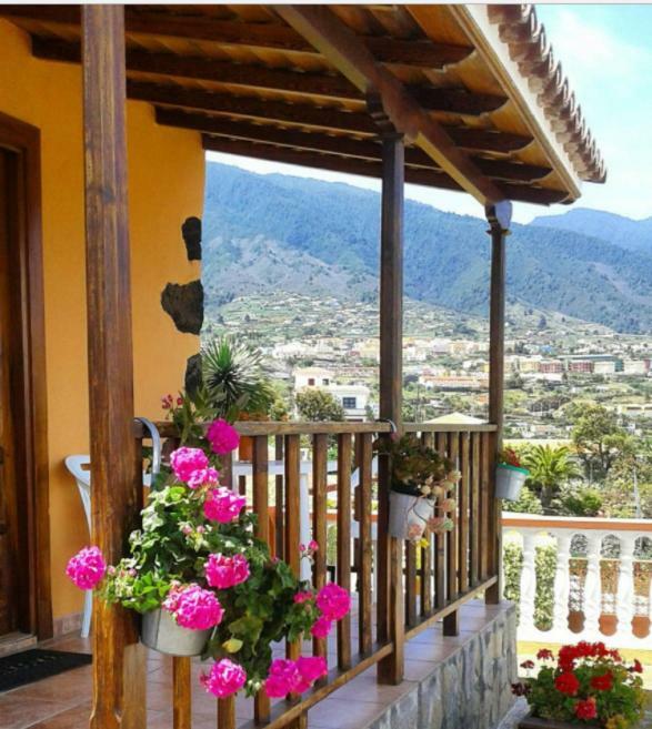 Pensjonat Casa Cruz Breña Baja Zewnętrze zdjęcie